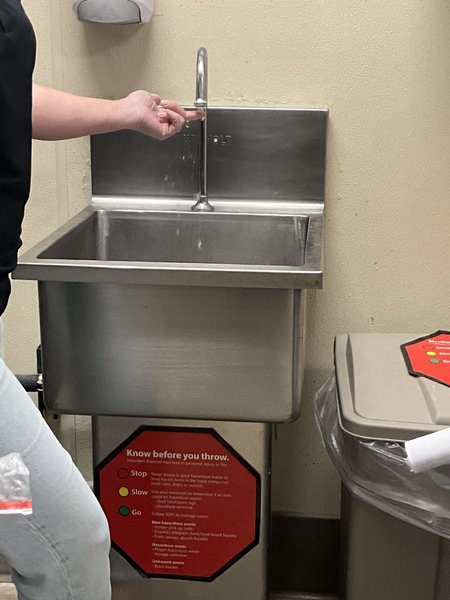 No water pressure at handwash in bakery dish room.
