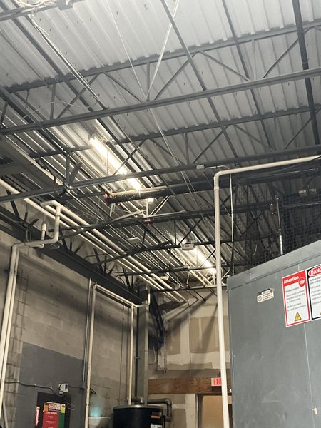 Above food curbside access, excessive dust.